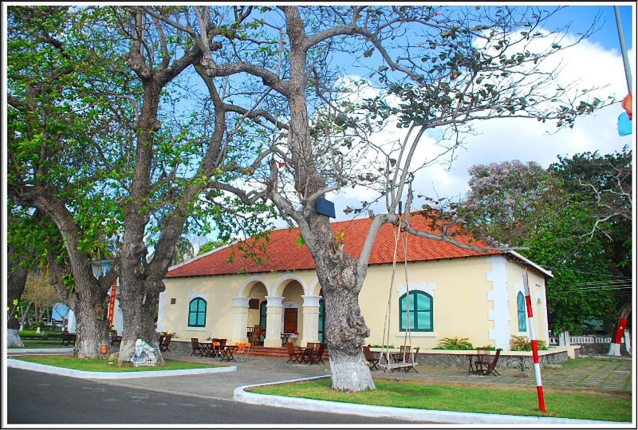 Hoa Anh Dao Motel Chi Khu Co Ong Экстерьер фото